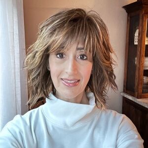 Meet your Posher, Paula